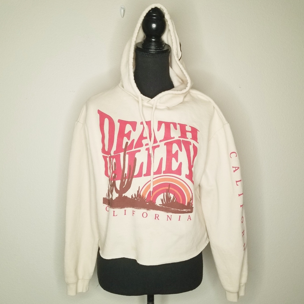 Fifth Sun Death Valley Hoodie Cropped Sweatshirt Tan M
